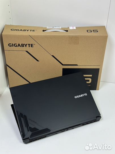 Игровой Gigabyte G5 KF на гарантии