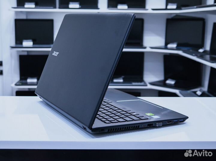 Acer Тонкий Новый i3-6006U / 940MX / 4GB