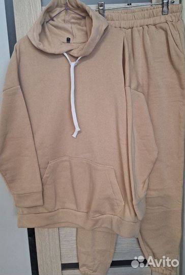 Спортивный костюм женский теплый