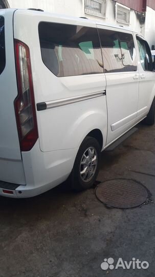 Ford Tourneo Custom 2.2 МТ, 2014, 168 000 км