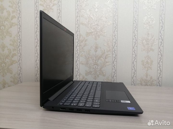 Новый ноутбук Lenovo /Windows 10/Full HD 1920x1080