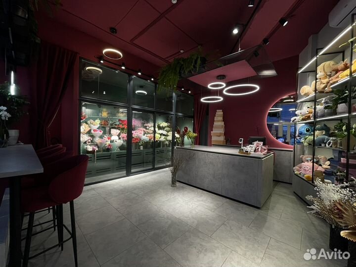 Продам прибыльный цветочный салон