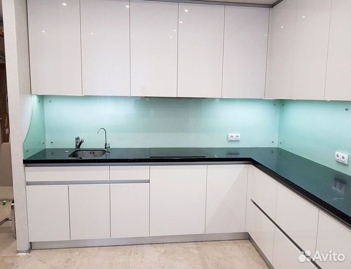 Кухня в потолок на заказ в г.Владимир