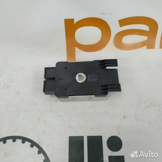 Усилитель антенны Volkswagen Tiguan 2 2017