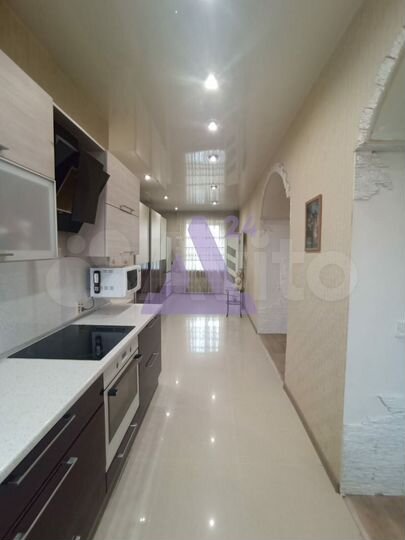 2-к. квартира, 70,7 м², 2/2 эт.