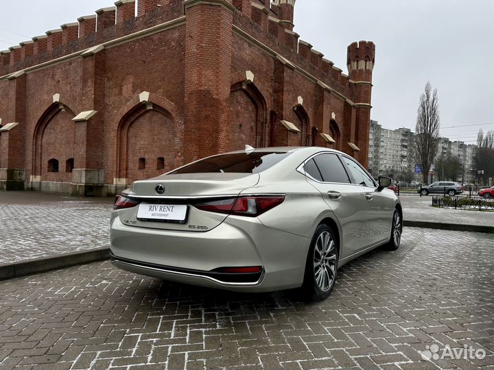 Аренда автомобиля lexus ES, 2020г