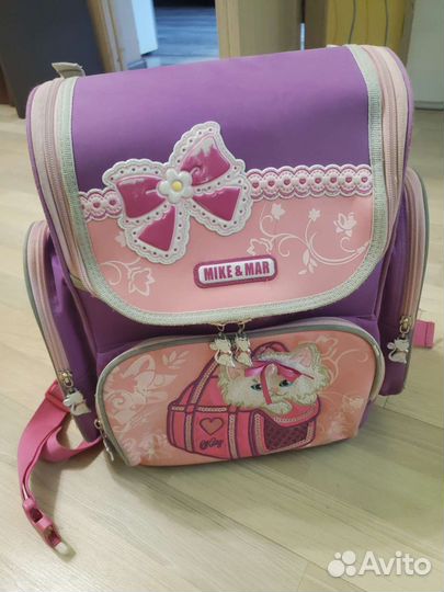 Рюкзак школьный