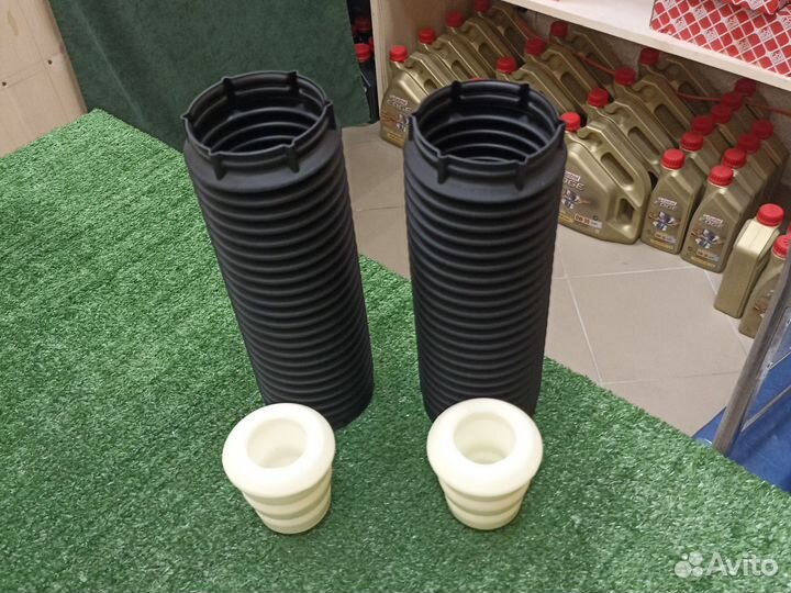 Пыльник переднего амортизатора Ford C-Max