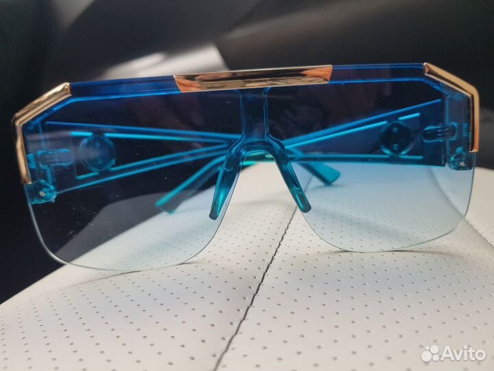 Солнцезащитные очки женские