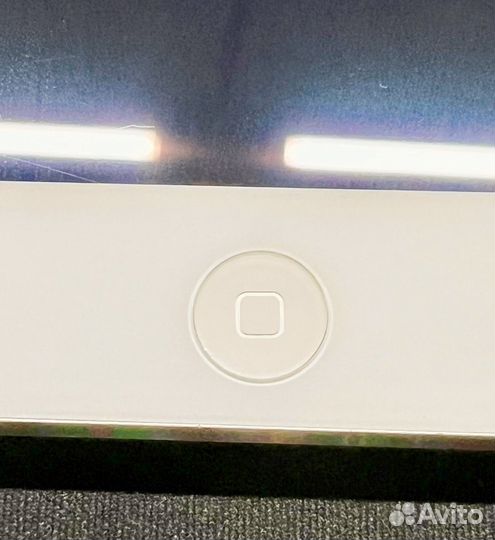 Планшет Apple iPad air 2013 (a 1475)