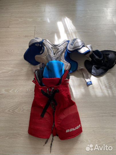 Хоккейные шорты бауер и нагрудник на рост 145-155