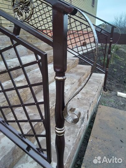 Перила уличные