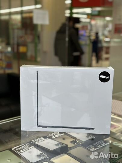 MacBook Air 13.6-inch M2 8/256GB NEW