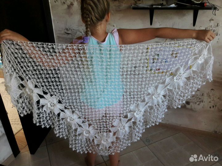 Шаль,ручная работа