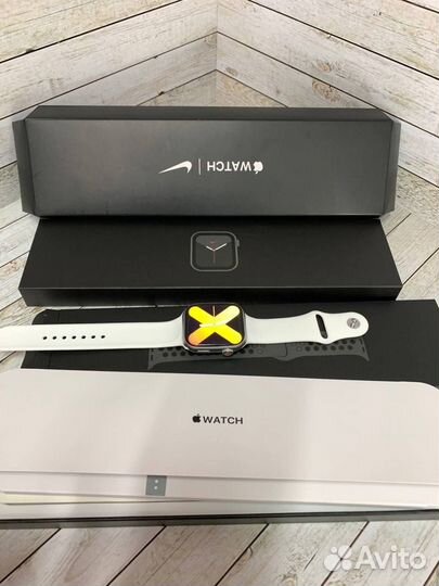 Часы Apple watch 7 45 mm nike