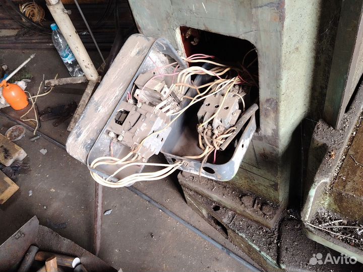 Сверлильный станок