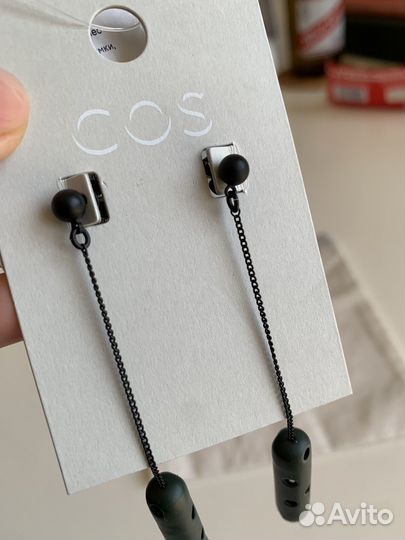 Серьги COS