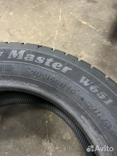 Petlas Snow Master W651 205/60 R16