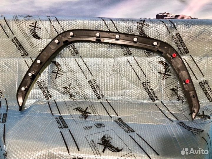 Расширитель крыла передний левый Toyota Lc 300