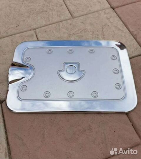 Накладка на лючок бензобака