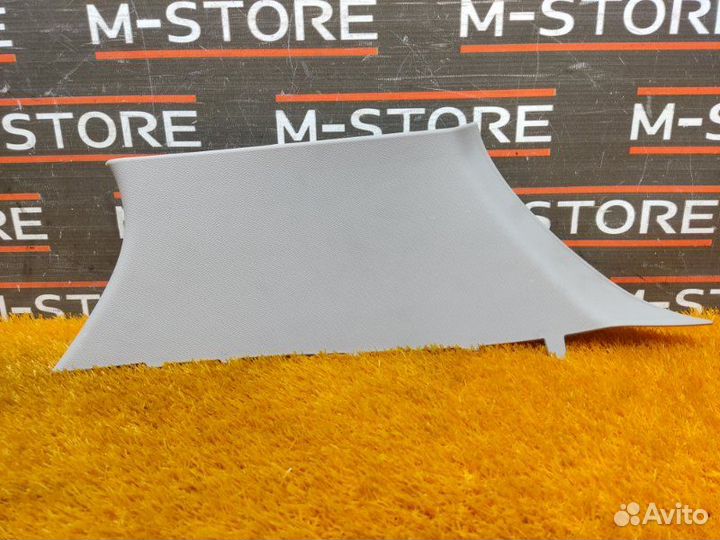 Обшивка стойки задняя правая Bmw 1-Series F20