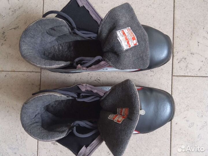 Лыжные ботинки salomon sns pilot для классики