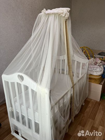 Балдахин на детскую кроватку