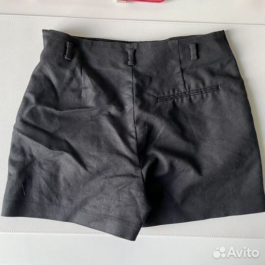 Шорты короткие женские брючные Zara