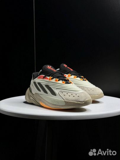 Кроссовки Adidas Ozelia light green