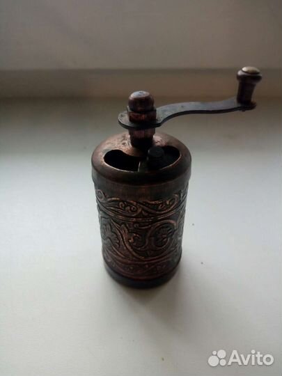 Мельничка для специй