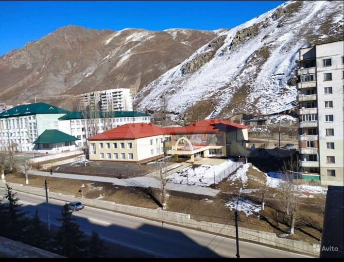 3-к. квартира, 73 м², 3/9 эт.