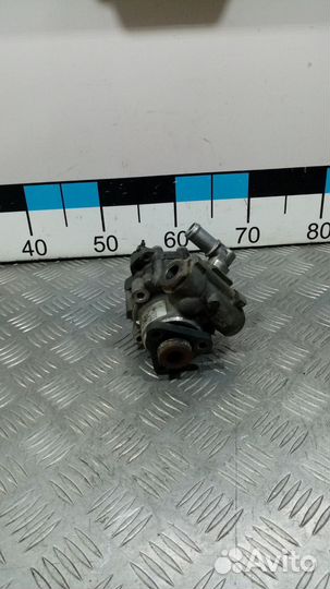 Б/У Насос гидроусилителя Audi A8 2002