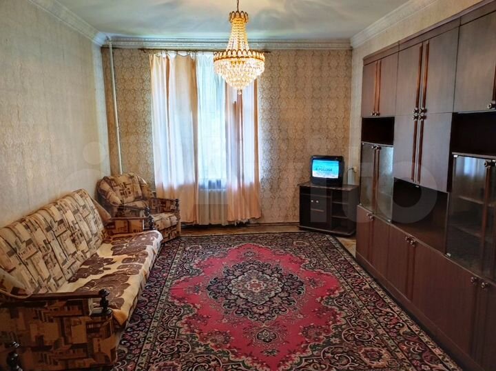 2-к. квартира, 64 м², 3/5 эт.