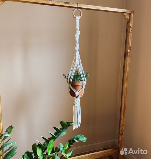 Кашпо подвесное макраме плетенное