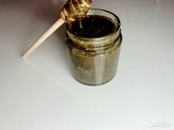 Мед волшебный для него