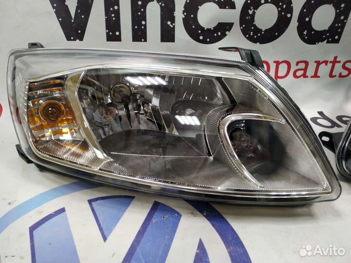 Фары на Гранту передние новые аналог