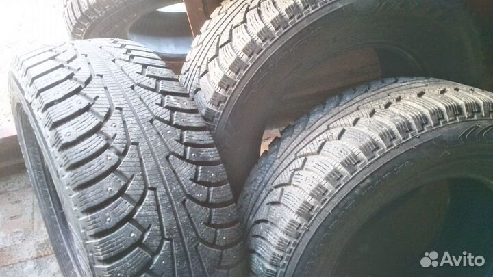 Nokian Tyres Hakkapeliitta 5 265/65 R17