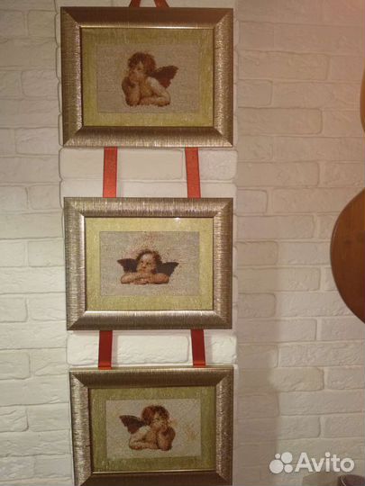 Коллаж гобеленовых панно 