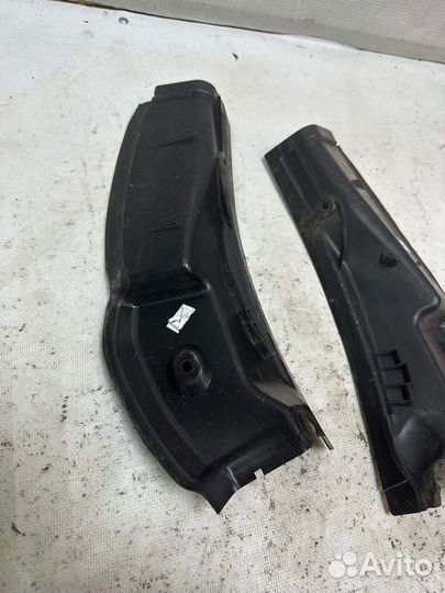 Обшивка багажника Mercedes Gle W166