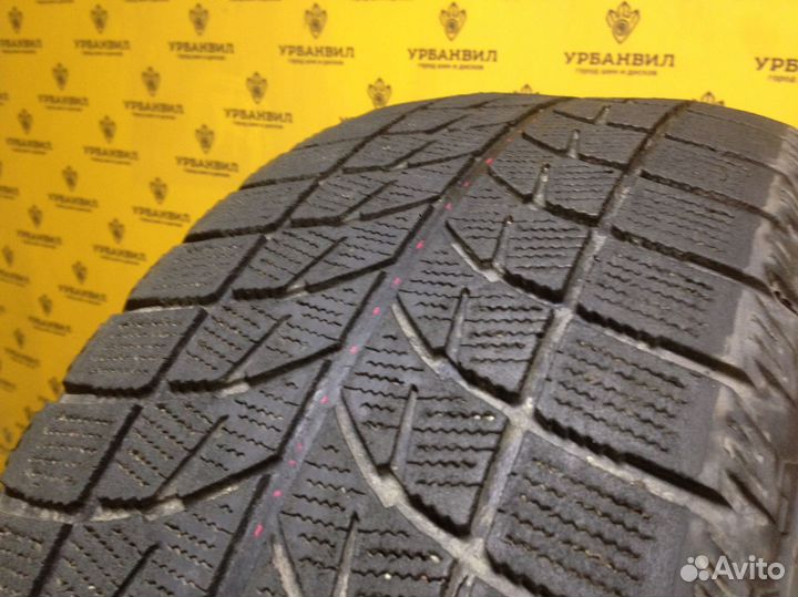 Bridgestone Blizzak WS-60 215/60 R16