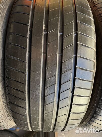 Bridgestone Turanza T005 255/40 R19