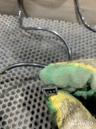 Датчик положения крышки багажника ML164 Mercedes