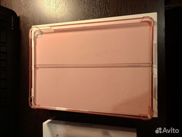 iPad 8 с Apple Pencil