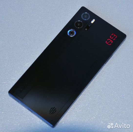 ZTE nubia Red Magic 9 Pro, 12/256 ГБ