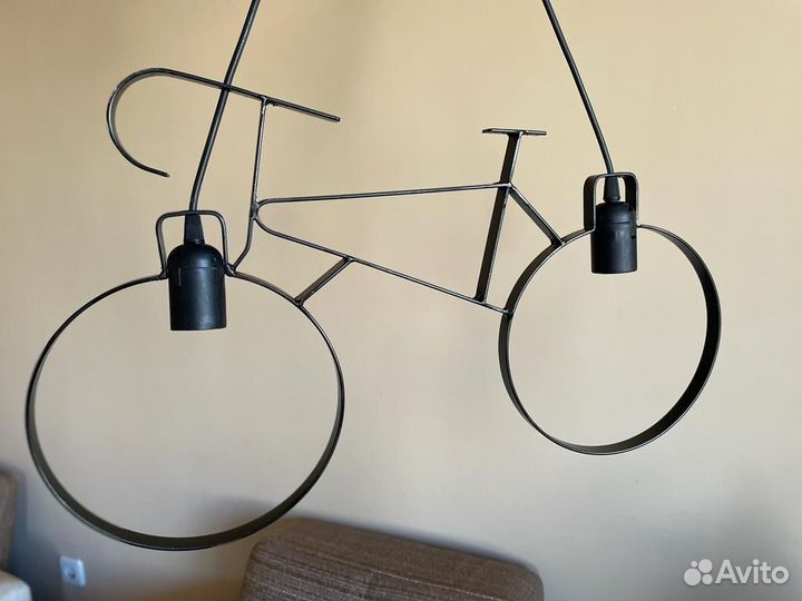 Потолочный светильник 