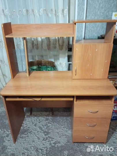 Компьютерный стол бу