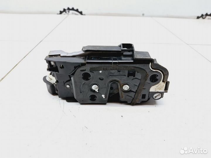 Замок двери задней левой VW Polo Sedan 2010-2020