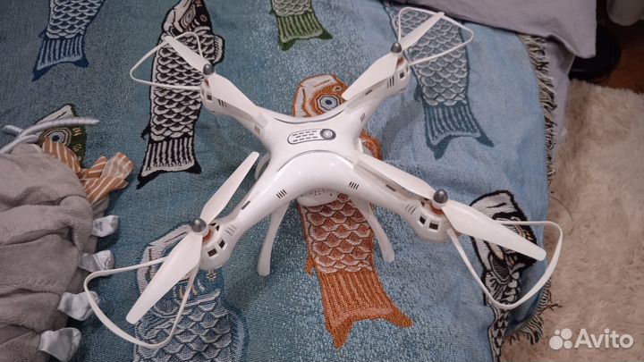 Квадрокоптер syma X8 PRO (с HD камерой)