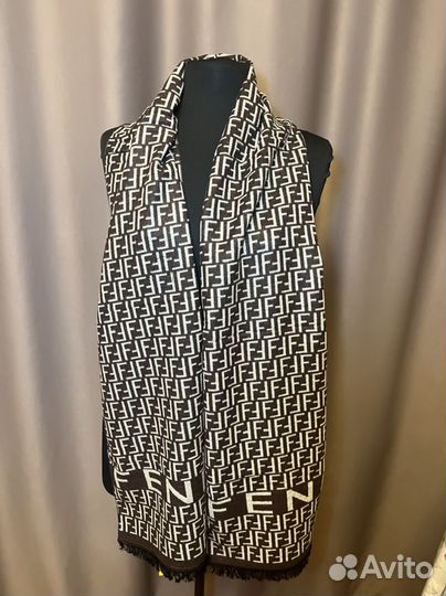 Мужские шарфы и палантины