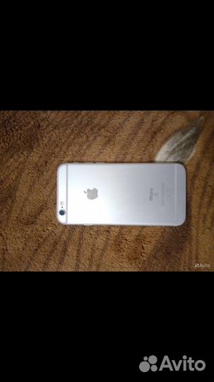 Телефон iPhone 6s